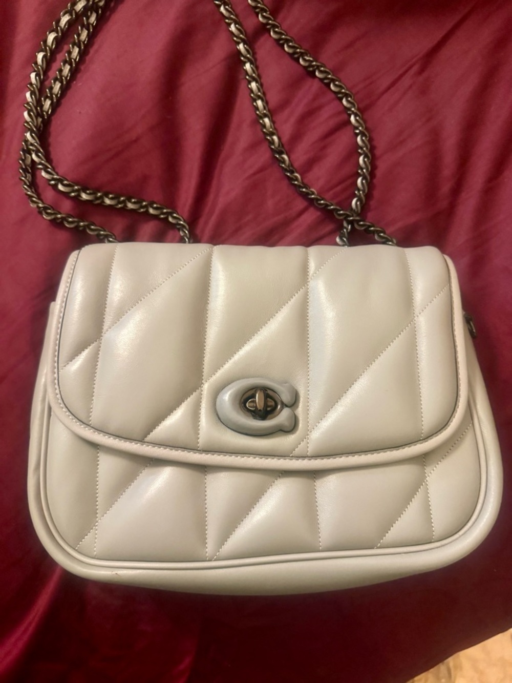 COACH Pillow Madison shoulder bag in dove grey 🩶